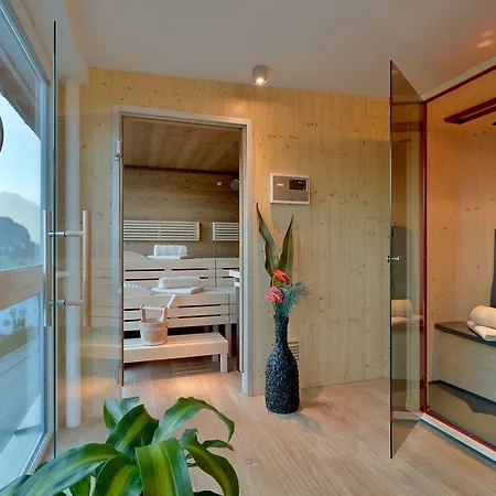 Sonnleiten Ski- Und Motorradhotel Bruck Im Zillertal 호텔