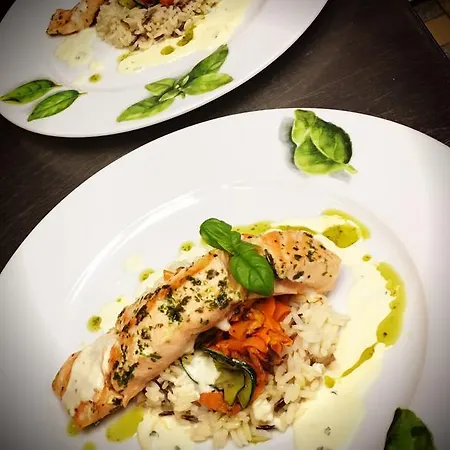 Sonnleiten Ski- Und Motorradhotel Bruck Im Zillertal Otel