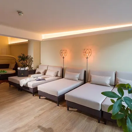 Das Sonnleiten Ski- Und Motorradhotel Bruck Im Zillertal Hotel