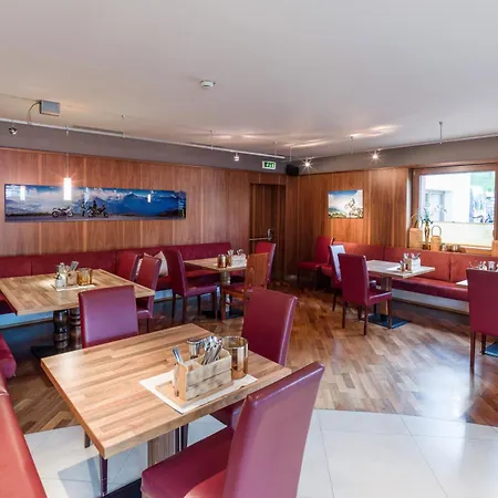 Das Sonnleiten Ski- Und Motorradhotel Bruck Im Zillertal 3* Bruck am Ziller
