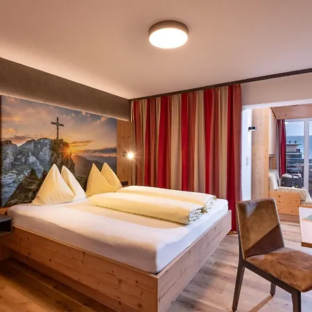 Das Sonnleiten Ski- Und Motorradhotel Bruck Im Zillertal 3*