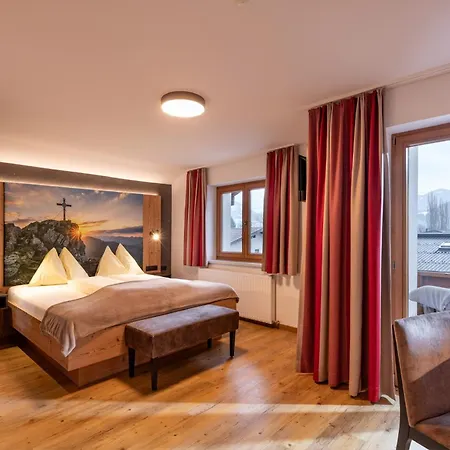 Das Sonnleiten Ski- Und Motorradhotel Bruck Im Zillertal