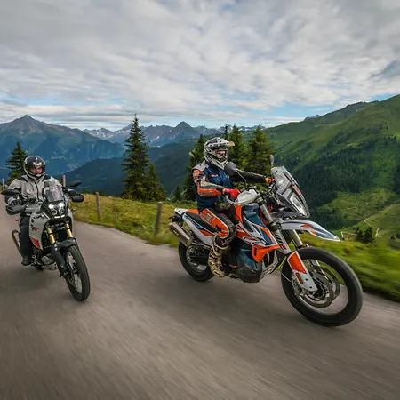 Das Sonnleiten Ski- Und Motorradhotel Bruck Im Zillertal 3*