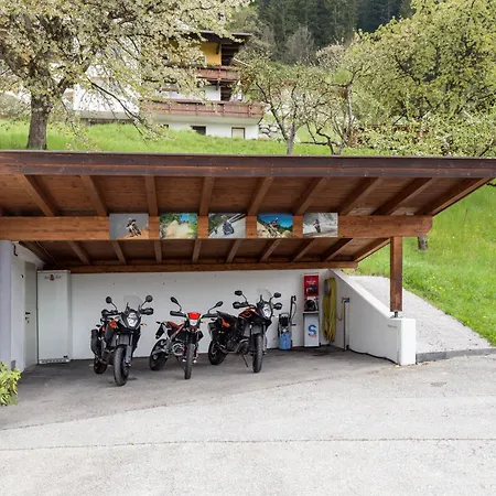 Das Sonnleiten Ski- Und Motorradhotel Bruck Im Zillertal 3* Bruck am Ziller