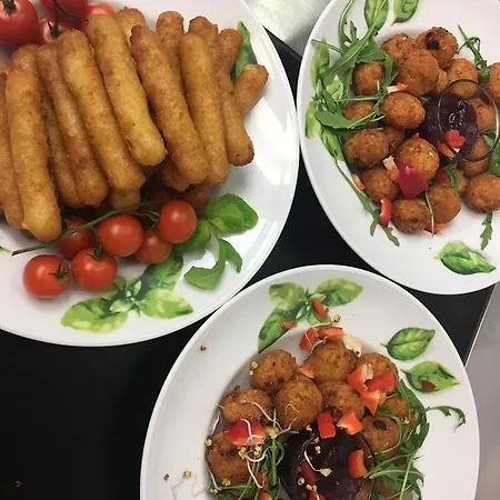 Hotel Sonnleiten Ski- Und Motorradhotel Bruck Im Zillertal 3*